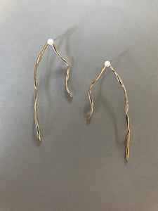 Coral pearl earrings