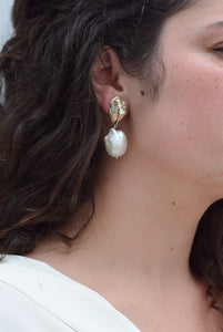 Crème earrings